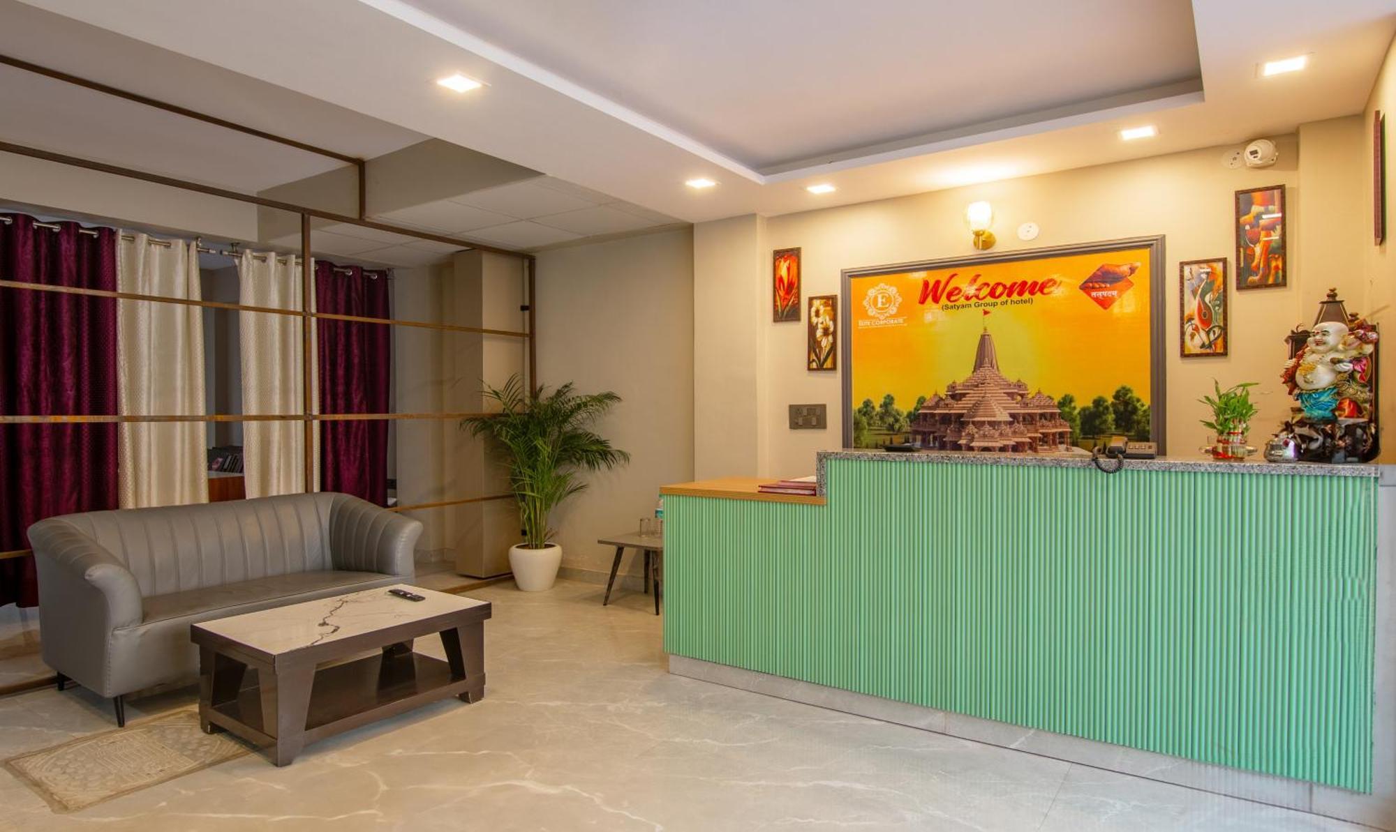 Treebo Elite Corporate, Sector 62 Hotel Ноида Екстериор снимка