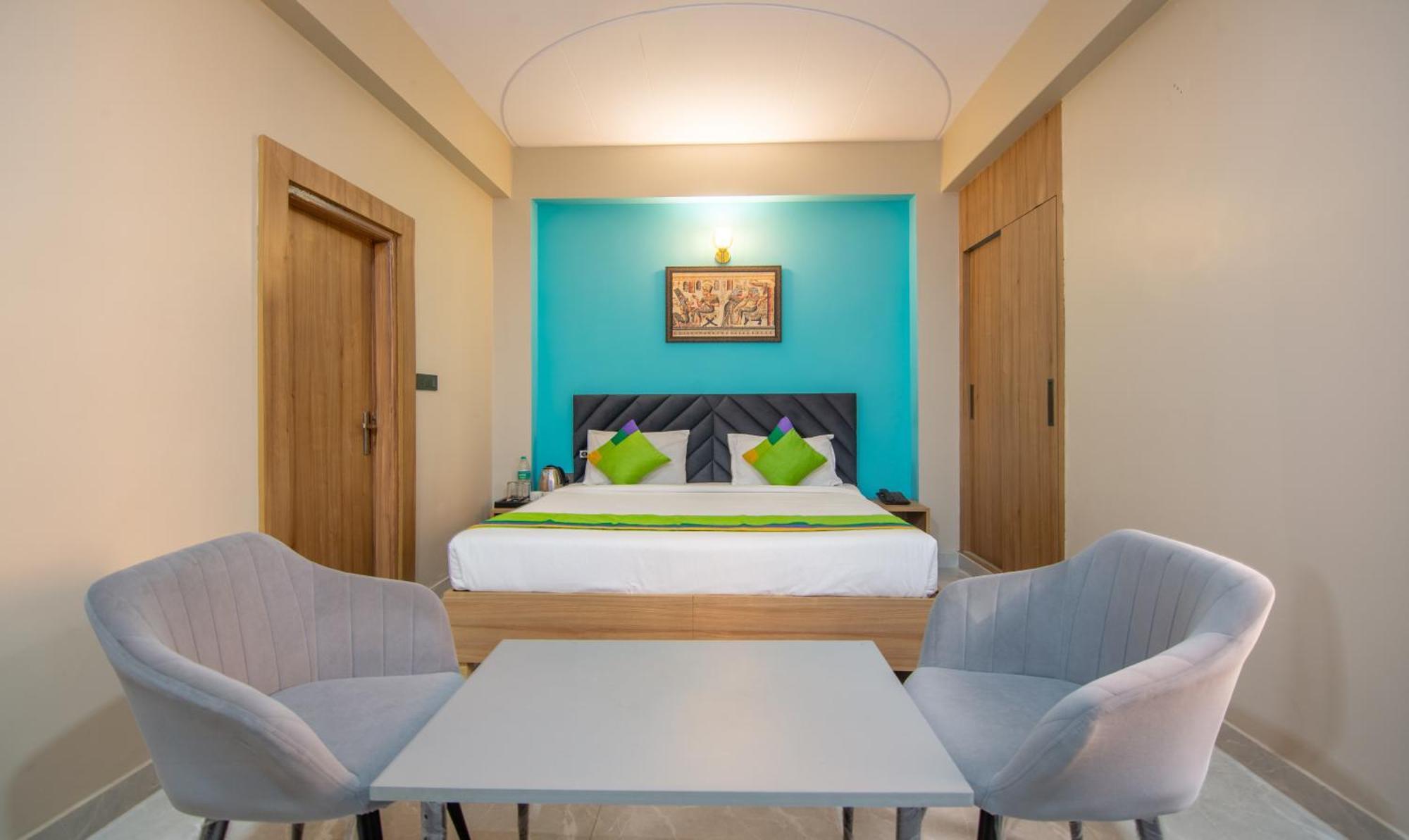 Treebo Elite Corporate, Sector 62 Hotel Ноида Екстериор снимка